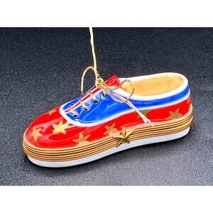 Authentic Limoges France Peint Main Sneaker Trinket Box Hand-Painted Porcelain